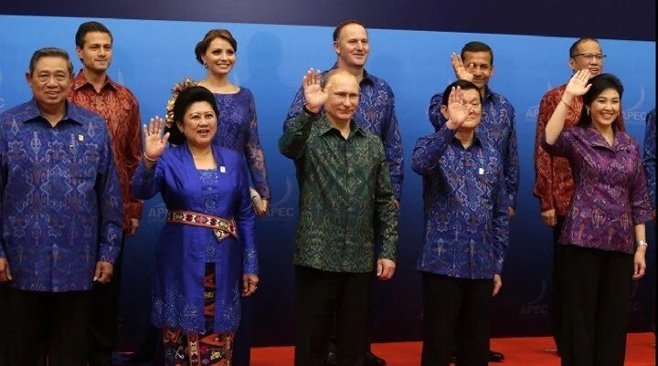 Путин-именниник на острове Малазийского архипелага