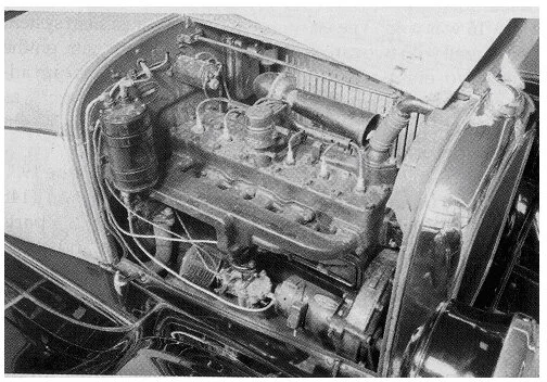 Двигатель автомобиля Chrysler Six